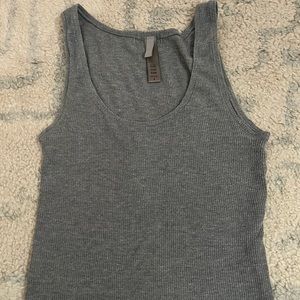 Skims soft lounge tank
